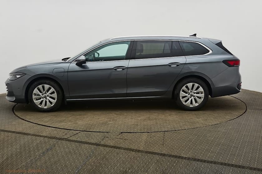 Bild 3 av Volkswagen Passat Variant eHybrid 9 272HK Business|DRAG|VÄRMARE|