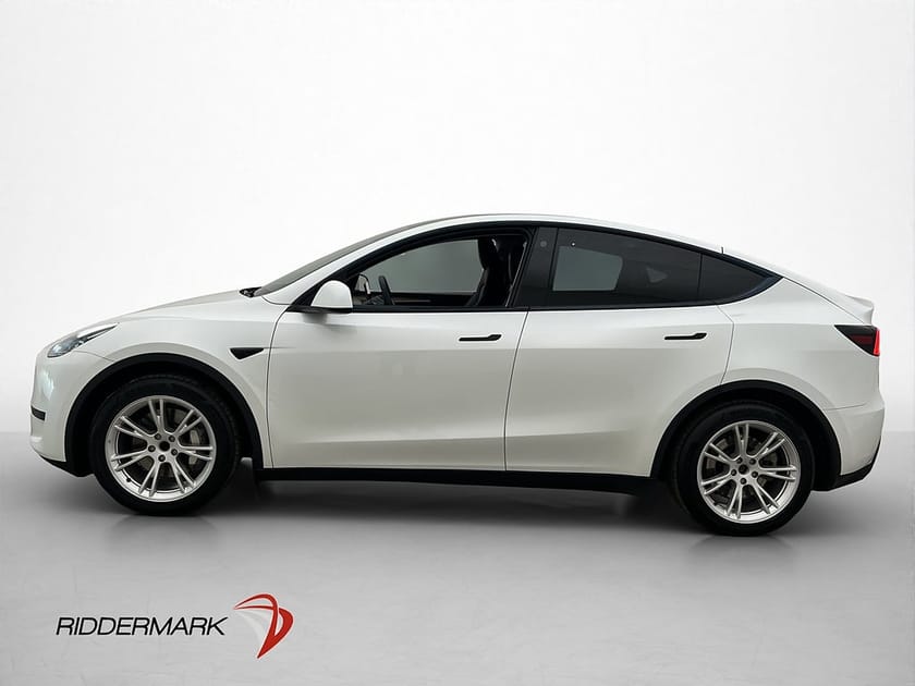 Bild 5 av Tesla Model Y Standard Range RWD