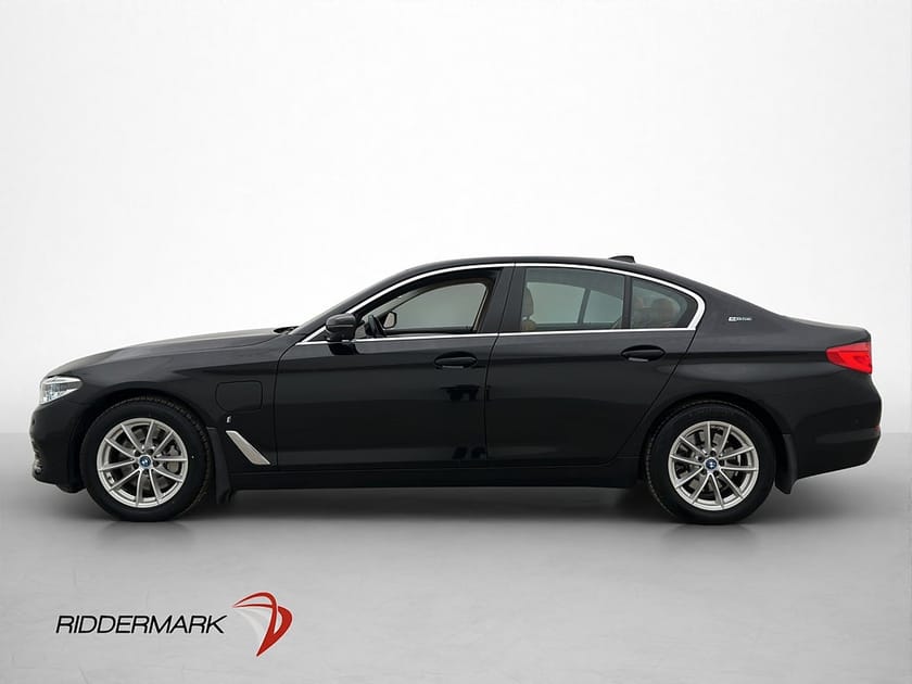 Bild 4 av BMW 530e iPerformance Sedan 530 360° Kamera Skinn Head Up Rattvärme