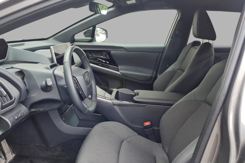 Bilde 4 av Toyota bZ4X AWD Active Tech - LED - Adaptiv cruise - Kamera +++