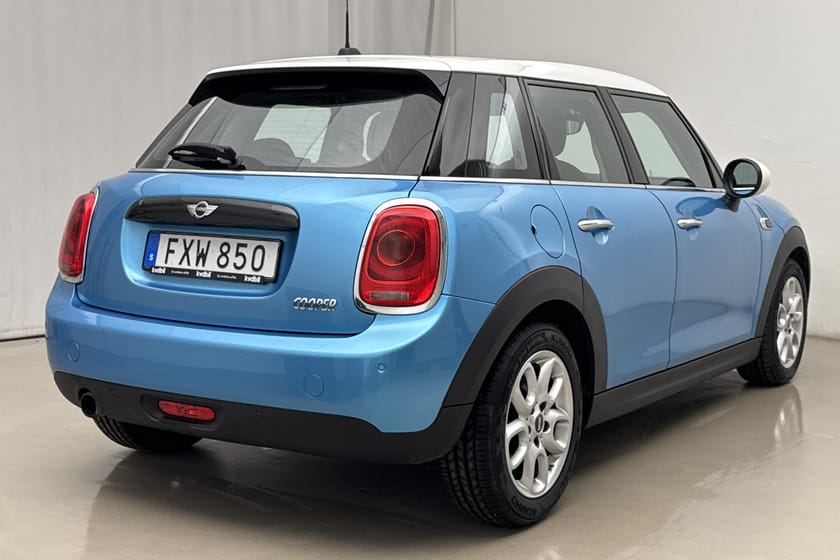 Bild 3 av MINI Cooper Hatch 136hk Pepper Nyservad P-sensorer