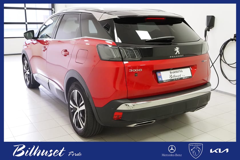 Bilde 2 av Peugeot 3008 HYBRID4 300 GT PHEV 300HK 4x4 / Toppmodell