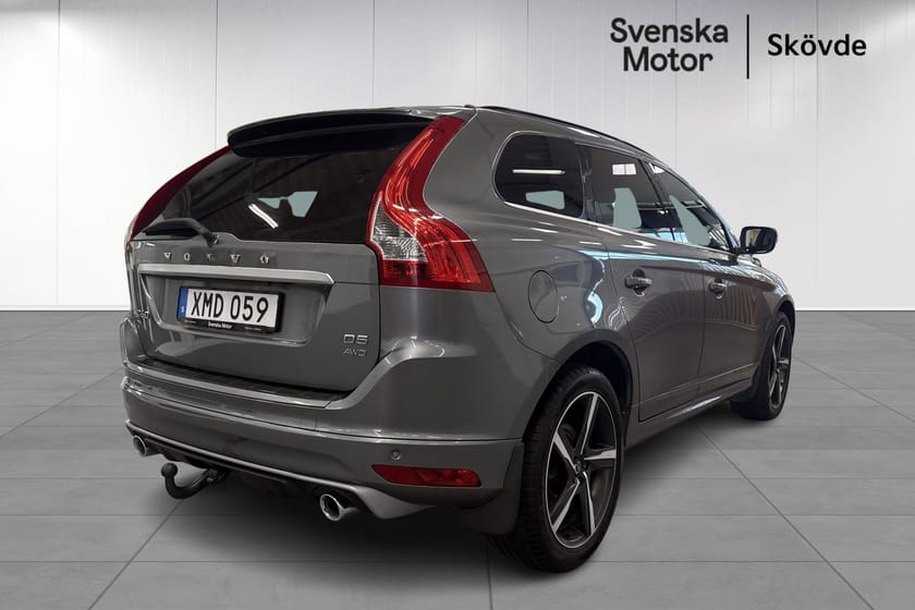 Bild 2 av Volvo XC60 D5 AWD R-Design 220hk | Backkamera | VOC | H/K | Panorama | Krok