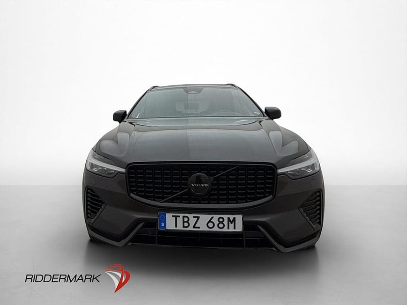 Bild 2 av Volvo XC60 Recharge T6 AWD Plus Dark Pano Drag Skinn Kamera