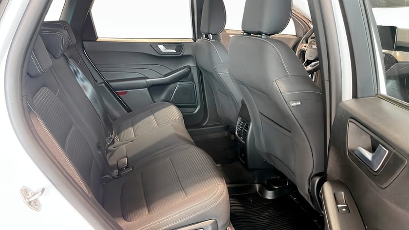Bild 5 av Ford Kuga Plug-In Hybrid Titanium PHEV / Vinter Pkt. / P-Lease fr 3995:-/mån