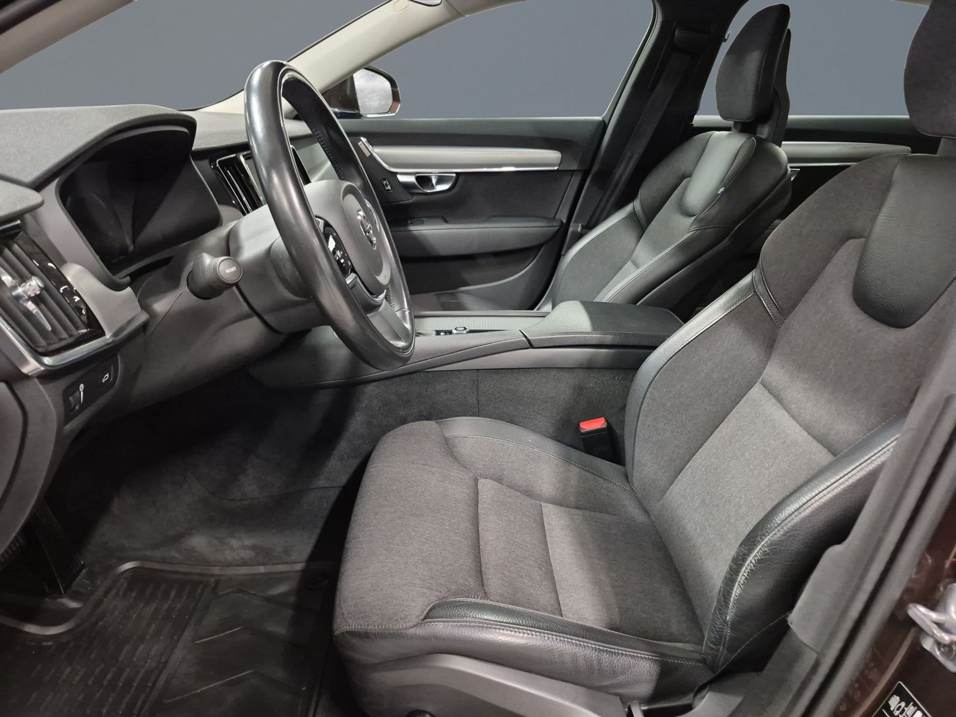 Volvo S90 D4 AWD Edition 2018, bild 6/12