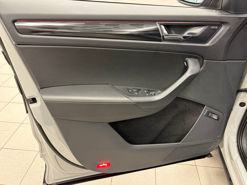 Bild 5 av Škoda Kodiaq 7-Seater | Drag | 7-sits |