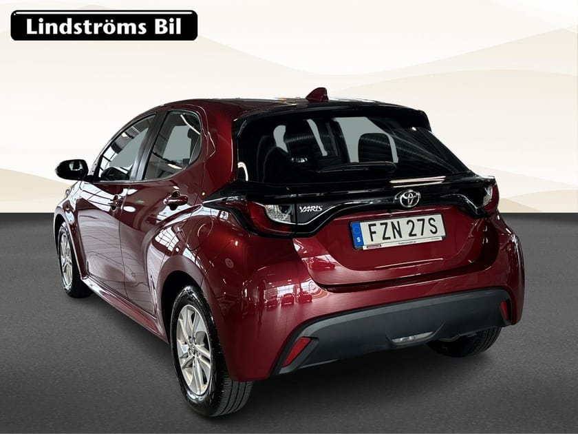 Bild 4 av Toyota Yaris 1.5 Manuell Active Komfortpaket V-hjul