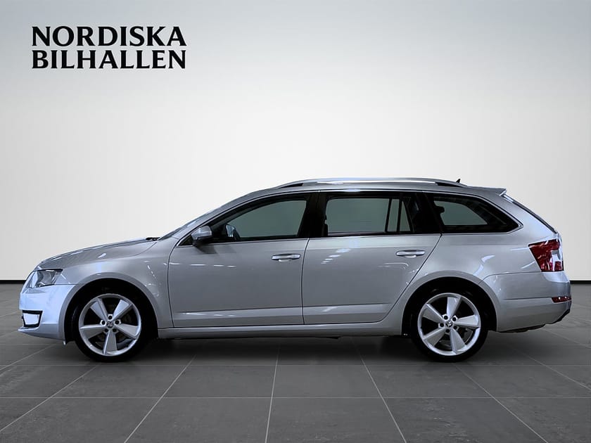 Bild 4 av Škoda Octavia Kombi Skoda 1.8 TSI 4x4 Elegance Nyservad Bluetooth P-sensor