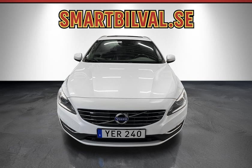 Bild 3 av Volvo V60 D5 Plug-in Hybrid AWD Summum Aut