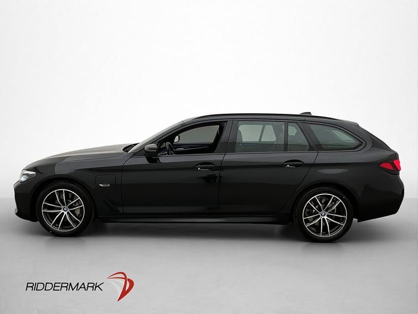 Bild 5 av BMW 530e xDrive Touring 520d M Sport HiFi Kamera Skinn CarPlay Dragkrok