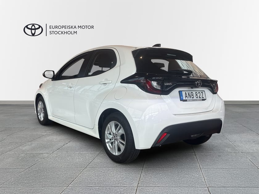 Bild 3 av Toyota Yaris Hybrid 115 5D Active Komfortpaket Vinterhjul