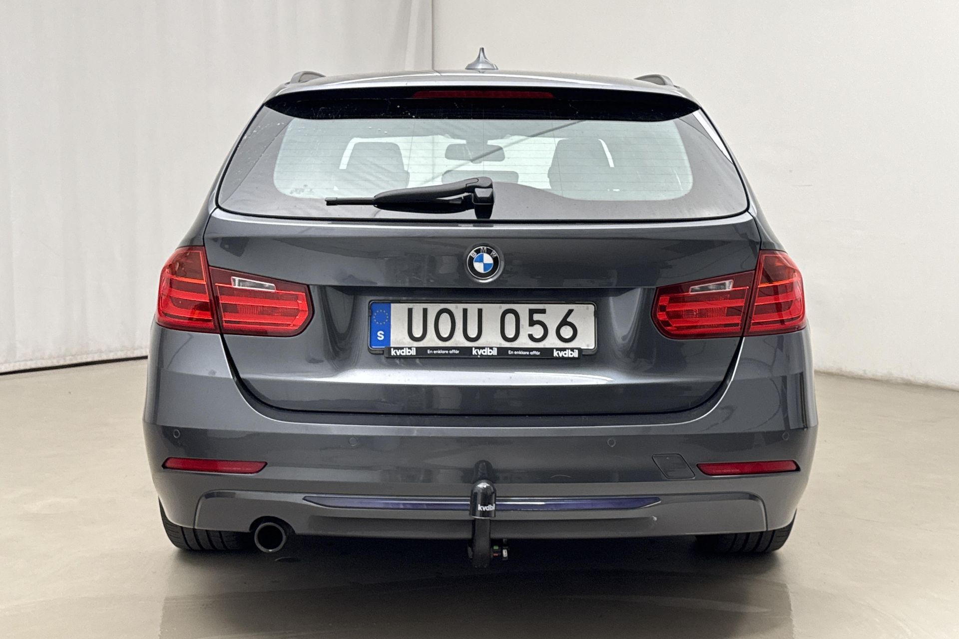 BMW 320 d xDrive Touring 2015, bild 6/10