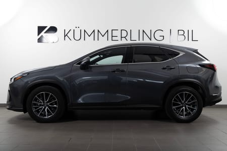 Lexus NX 450h+ Executive/Kylda Stolar/HUD/360/MOMS