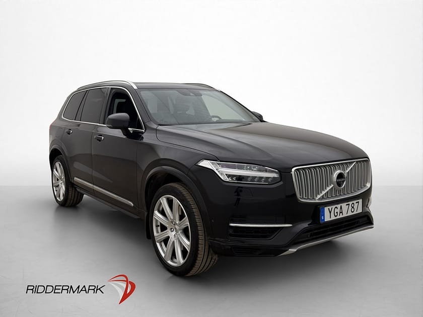 Bild 3 av Volvo XC90 T8 407hk Inscription 7-Sits B&W HUD Pano 360 Värm