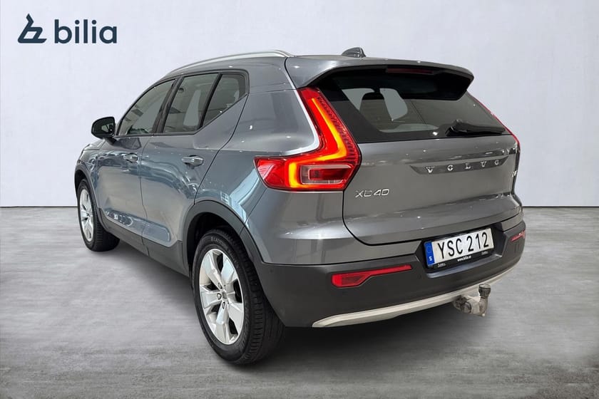 Bild 2 av Volvo XC40 D4 AWD Momentum Pro Edition