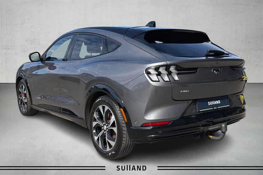 Bilde 3 av Ford Mustang Mach-E Long Range AWD 1 EIER | HENGERFESTE | PANORMA TAK