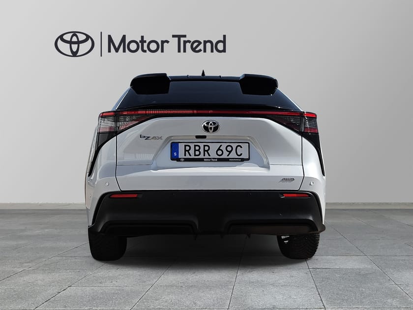 Bild 5 av Toyota bZ4X