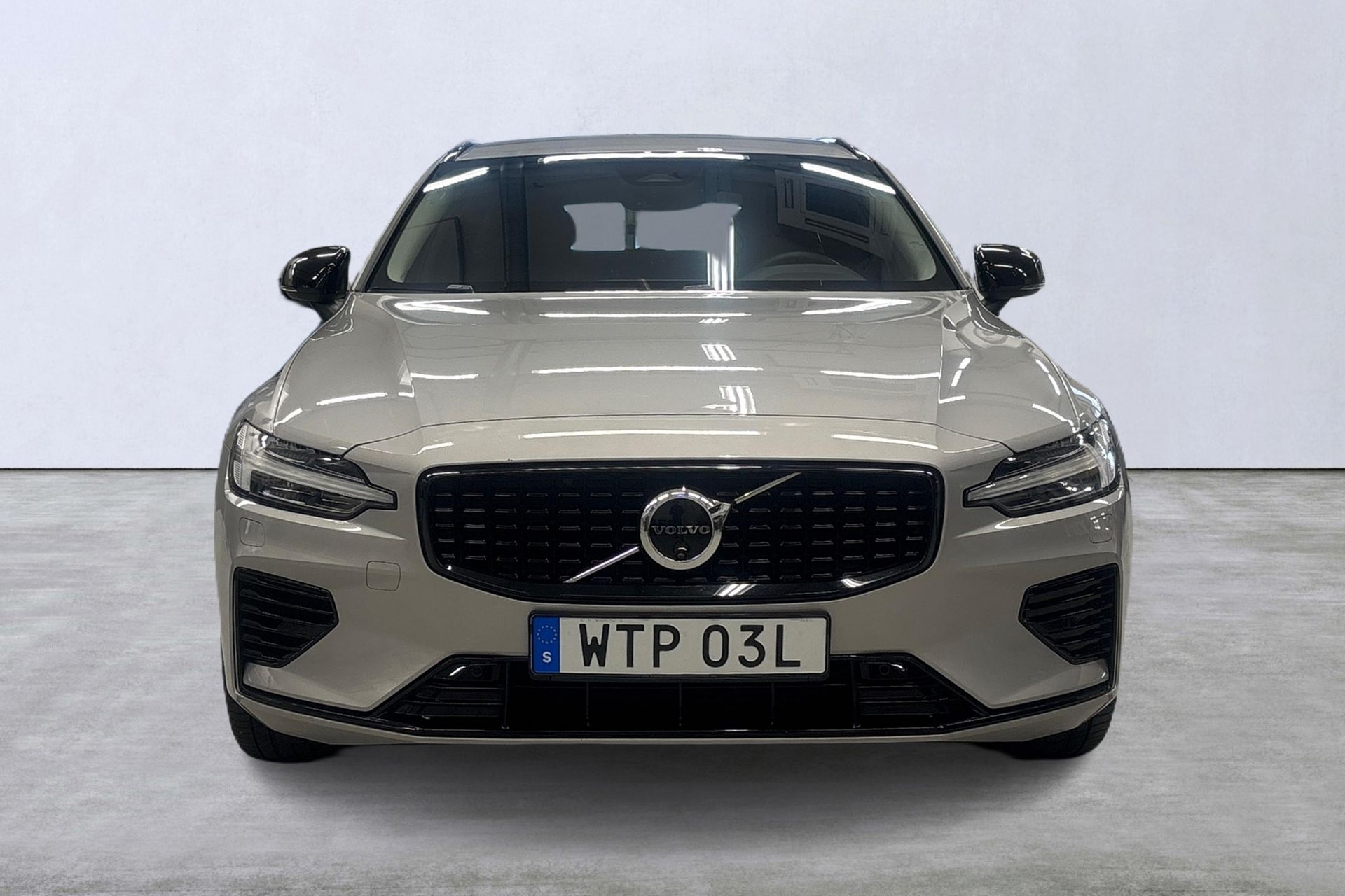 Volvo V60 T6 Plus Dark Nordic Edition 2025, bild 7/10