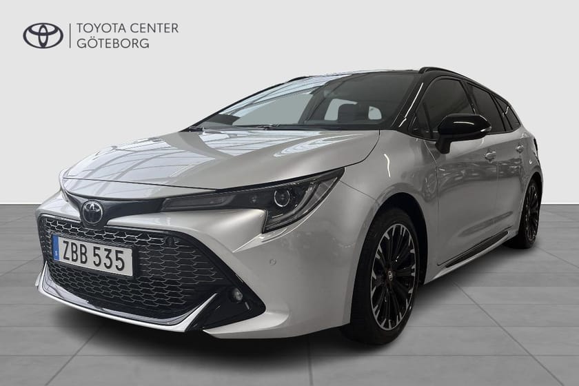 Bild 1 av Toyota Corolla Touring Sports Hybrid 1,8 GR SPORT PLUS BI-TONE DRAG//VINTERHJUL INGÅR