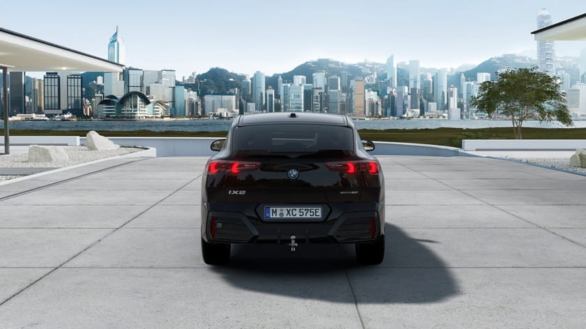 Bild 5 av BMW iX2 eDrive20 M Sport Business Ed Drag H K DA
