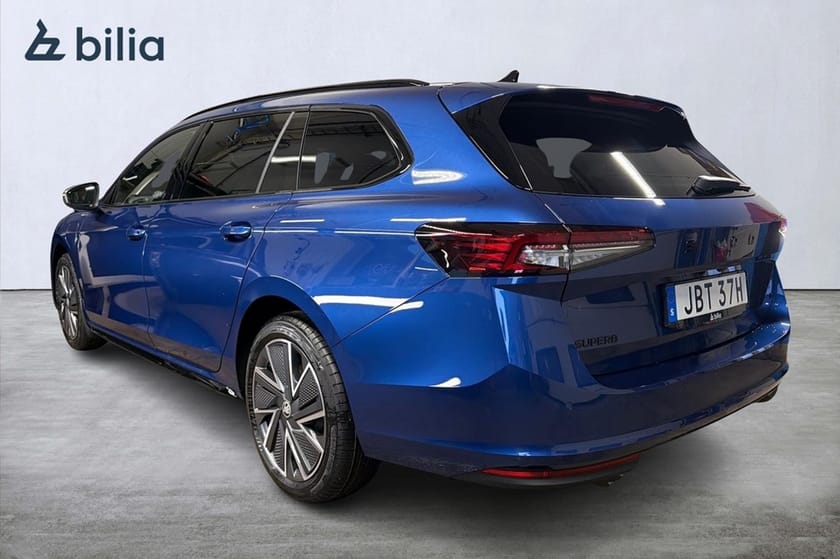 Bild 2 av Škoda Superb iV Kombi
