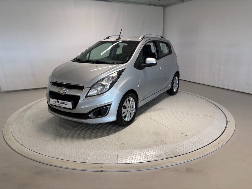 Bilde 1 av Chevrolet Spark 1,2 82 HK Bensin p.sensor/setevarme/El.speil/Outlet