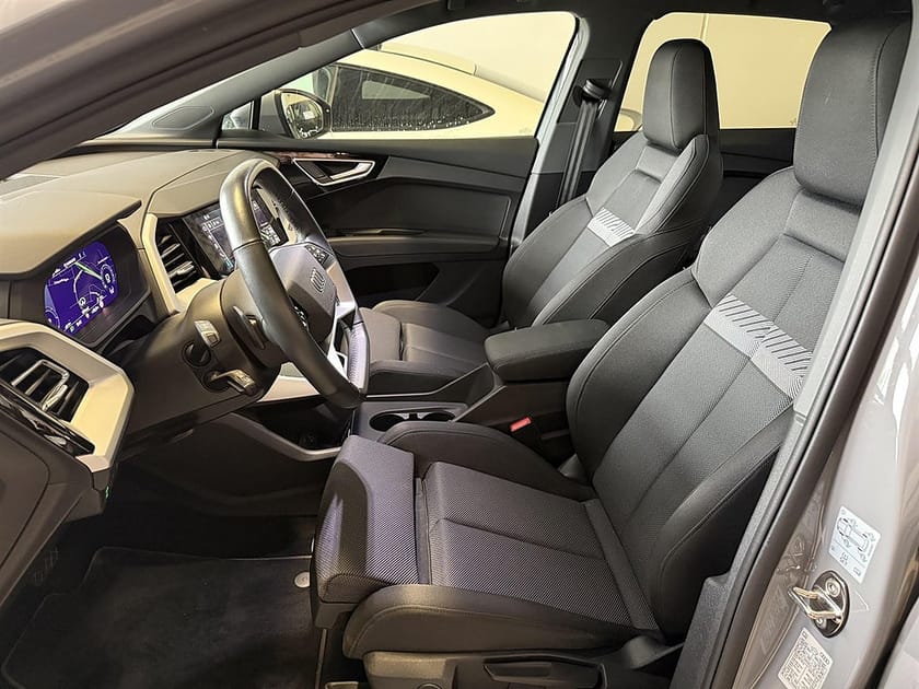 Bild 5 av Audi Q4 45 e-tron quattro Q  ADVANCE DRAG SVART OPTIK