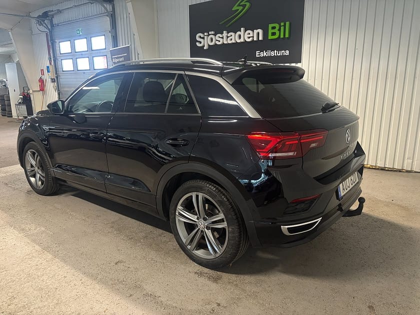 Bild 3 av Volkswagen T-Roc 1.5 TSI 4Motion R-line Cockpit/Drag/Kamera