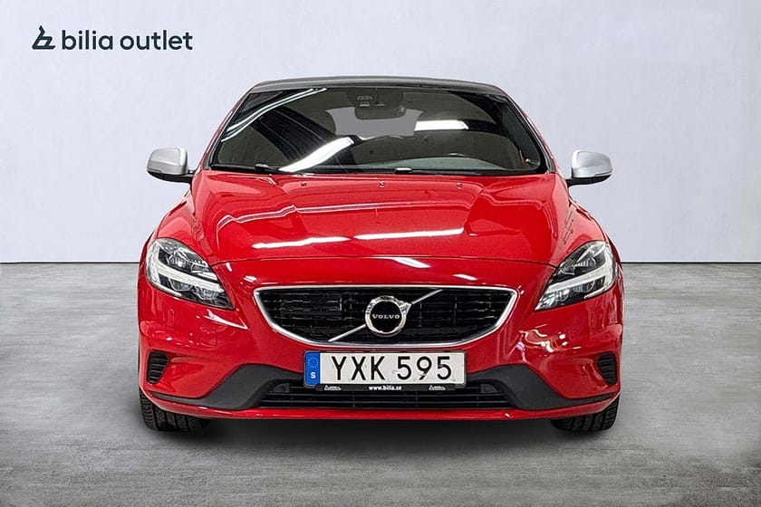 Bild 3 av Volvo V40 D3 aut R-Design Edt 150hk Pano Navi BLIS Drag B-kamera