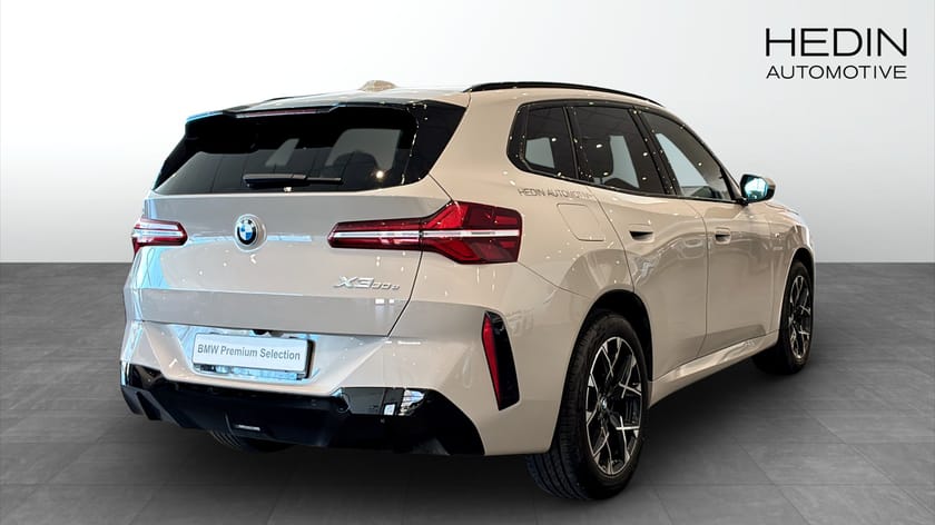 Bild 2 av BMW X3 30e xDrive M sport, Dragkrok, Rattvärme