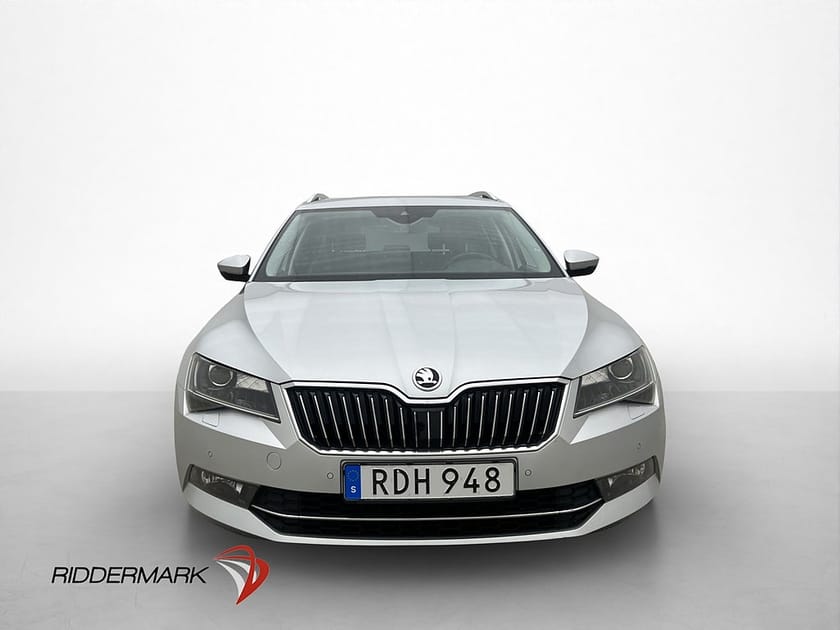 Bild 2 av Škoda Superb Kombi Skoda TSI 180hk L&K Canton Värmare Kamera Navi Drag