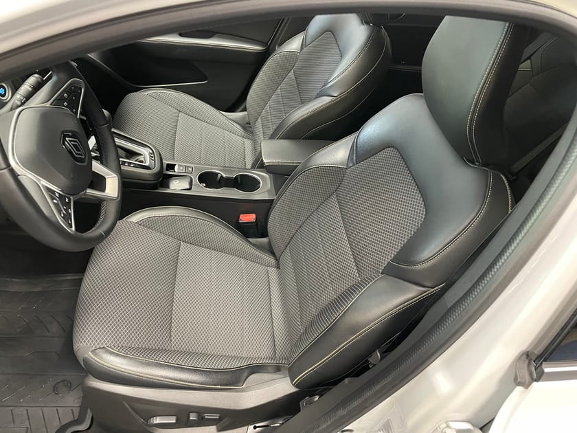 Bild 4 av Renault Arkana E-TECH 145 PhII HEV Techno