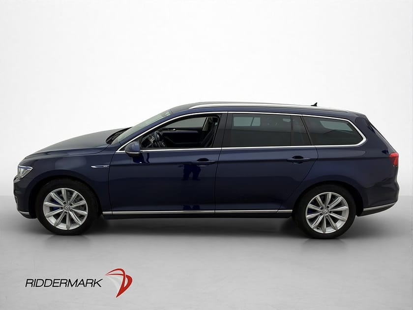 Bild 4 av Volkswagen Passat Variant GTE 1.4 TSI 218hk Drag Cockpit PDC