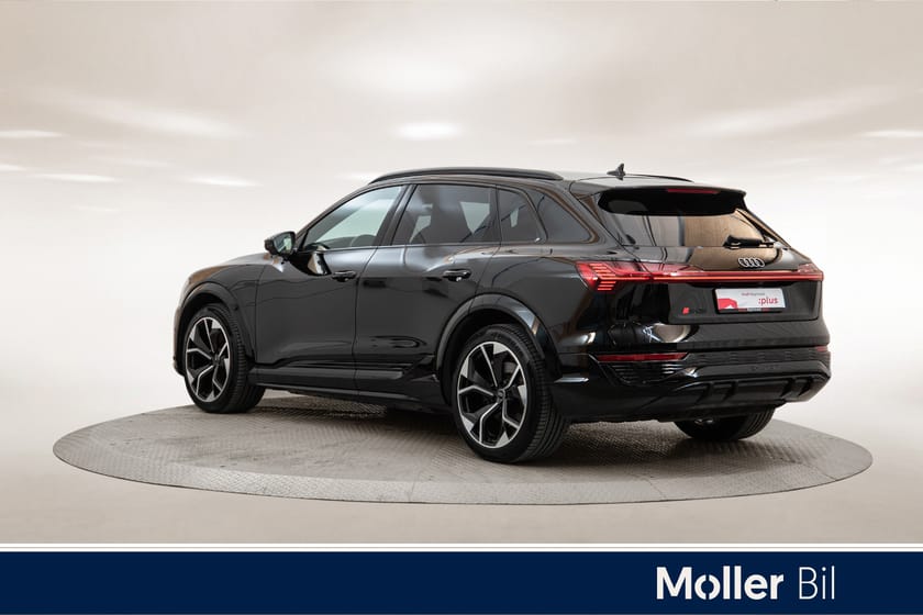 Bilde 3 av Audi SQ8 e-tron quattro plus