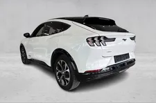 Thumnail bilde 2 av Ford Mustang Mach-E Long Range AWD