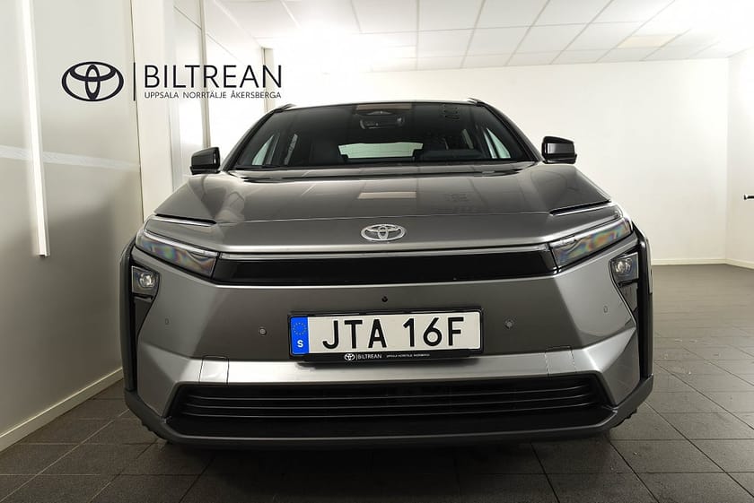 Bild 4 av Toyota bZ4X 73.1 kWh Active Tech "Nya Modellen"