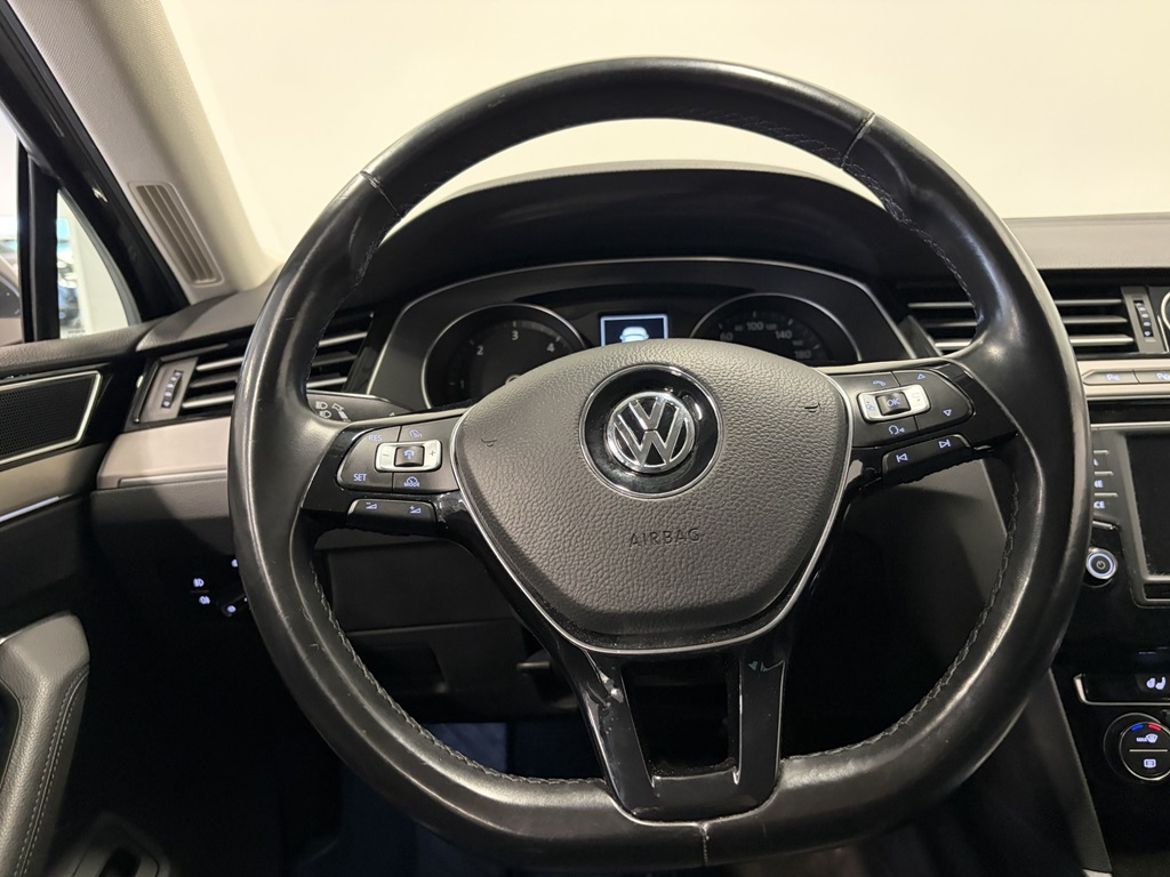 Volkswagen Volkswagen Passat Sportscombi — bild 17