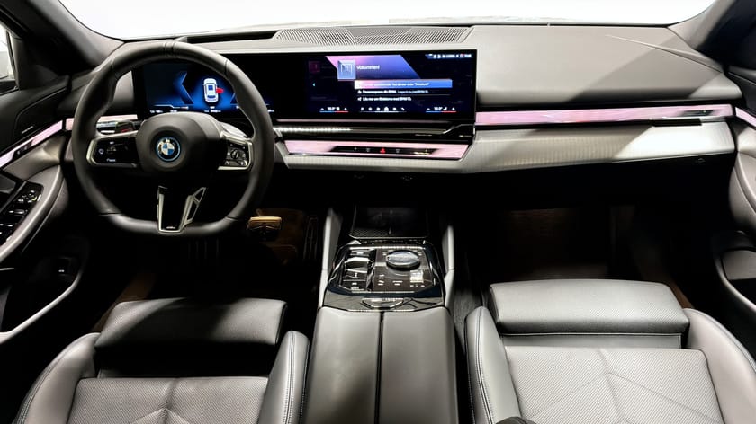 Bild 4 av BMW i5 xDrive40 Touring M Sport Business Drag Travel Comfort