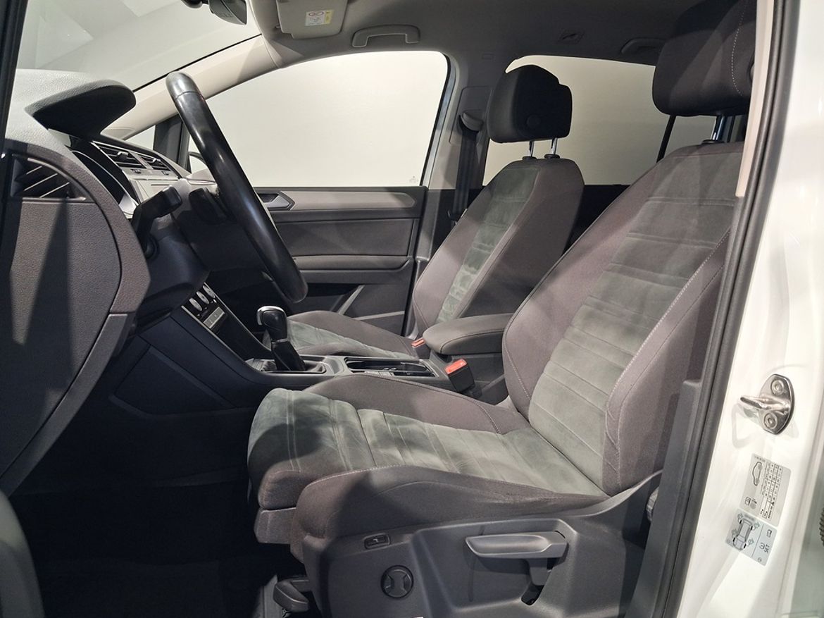 Volkswagen Volkswagen Touran — bild 6