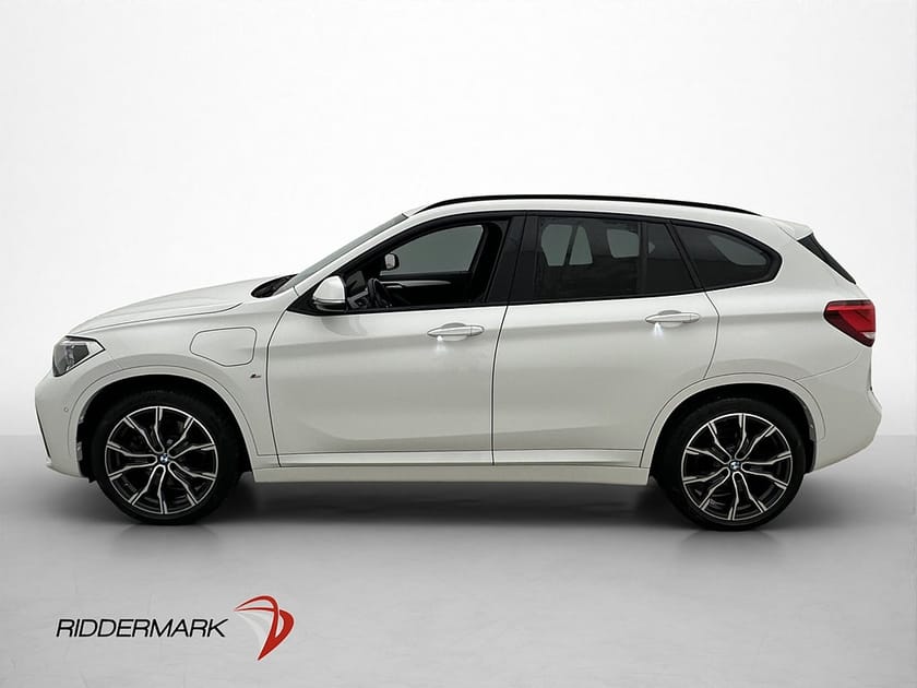 Bild 4 av BMW X1 xDrive25e M Sport Hifi Kamera HuD Navi Rattvärme Drag