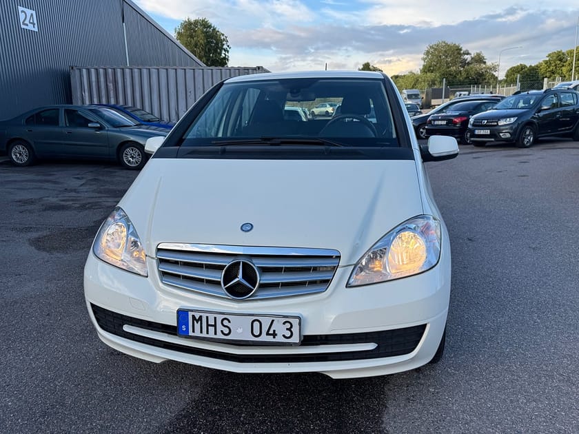Bild 2 av Mercedes-Benz A 160 95hk Classic, Sport|MoV|SoV|