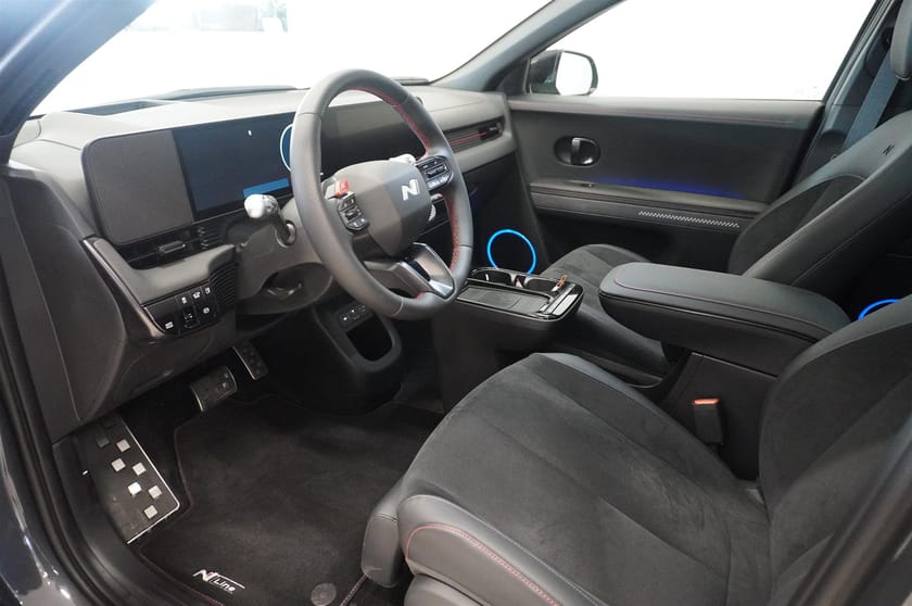 Bild 2 av Hyundai Ioniq 5 AWD 84kWh N Line Pano Tech Drag