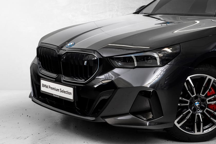 Bilde 2 av BMW i5 xDrive40 Touring
