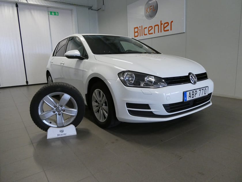 Bild 1 av Volkswagen Golf 1.2 TSI Adaptiv-Sommar & Vinterdäck*426 kr årsskatt*