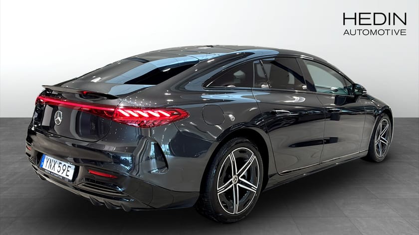 Bild 4 av Mercedes-Benz EQS 450 4MATIC | AMG | Pano | Drag | 360hk