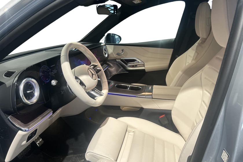 Bild 5 av Mercedes-Benz GLC EQ 400 4MATIC
