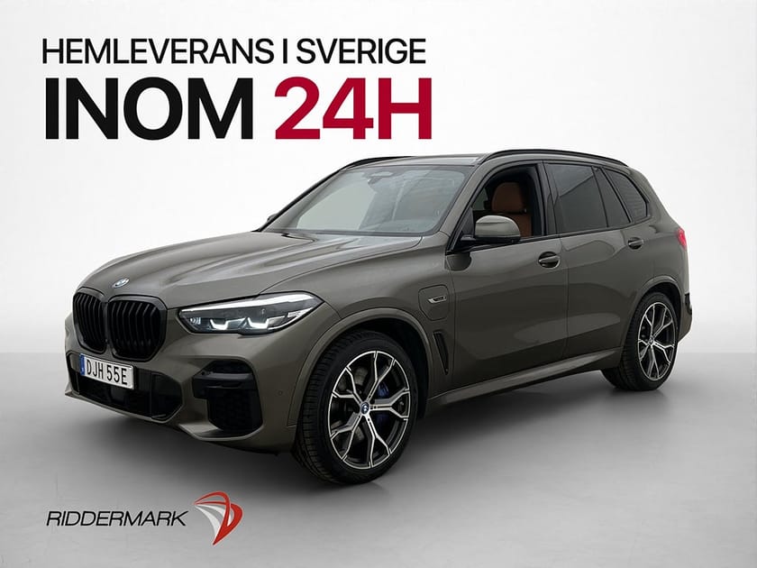 Bild 3 av BMW X5 xDrive45e iPerformance M Sport Luft Drag Pano 360° HUD Skinn