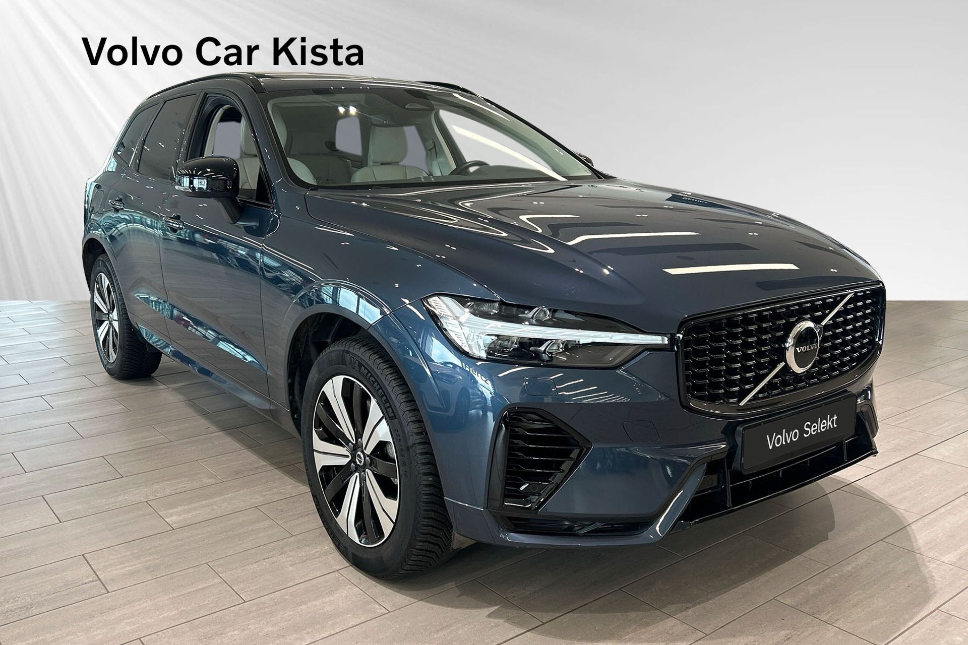 Volvo XC60 Recharge T6 Plus Dark Edition 2024, bild 6/10