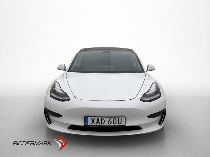 Bild 3 av Tesla Model 3 Long Range AWD Dragkrok Pano Autopilot